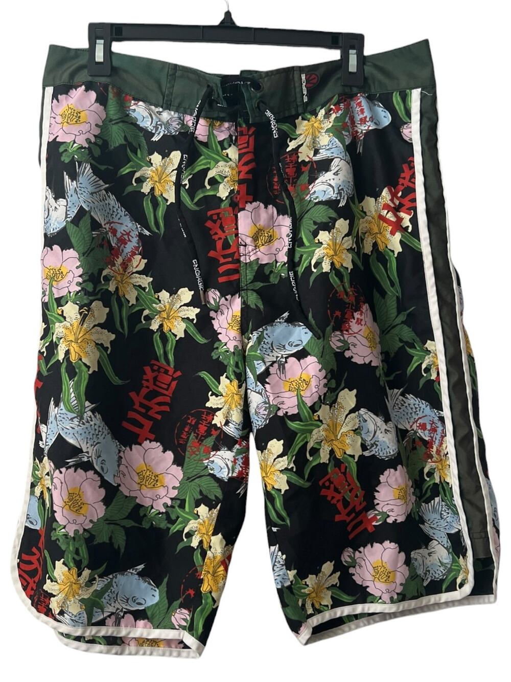Energie Vintage Men's Floral Fish Bermuda Board Shorts Size 34